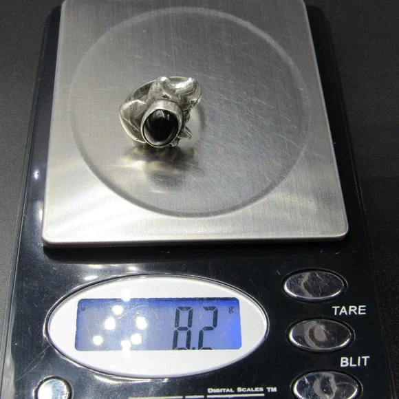 Size 6 Sterling Silver Abstract Design Black Stone Band Ring Vintage - Picture 8 of 8